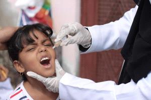 المركز الوطني للتثقيف والإعلام الصحي يكثف جهوده لإنجاح حملة التحصين ضد شلل الأطفال