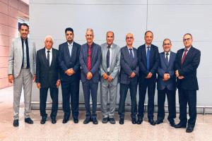 وفد رؤساء الجامعات اليمنية يستهل زيارته إلى الصين بلقاء موسع في جامعة شنغهاي للدراسات الدولية