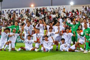 اليوم مهمة وطنية في أبها.. شباب اليمن أمام اختبار عُماني للوصول إلى نهائي كأس الخليج الأولى لكرة القدم