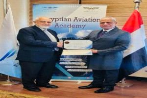 رئيس جامعة عدن يهنئ الدكتور رمزي عليوه بحصوله على الدبلوم الاحترافي من الأكاديمية المصرية لعلوم الطيران