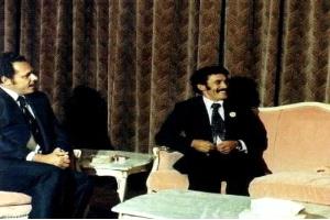 تفاصيل مهمة يكشفها الرئيس علي ناصر عن محاولات الوساطة مع القيادة الشمالية حول أحداث 13 يناير 86 والوحدة اليمنية