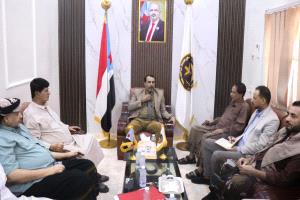 فريق التوجيه الرئاسي وانتقالي المهرة يناقشان التفاعل مع قرارات الزُبيدي وتطوير العمل التنظيمي