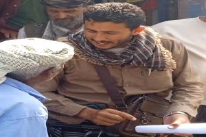 مكتب الصناعة والتجارة رصد يهيب بتجار الجملة والقطاعي اشهار التسعيرة الجديدة على متاجرهم بيافع