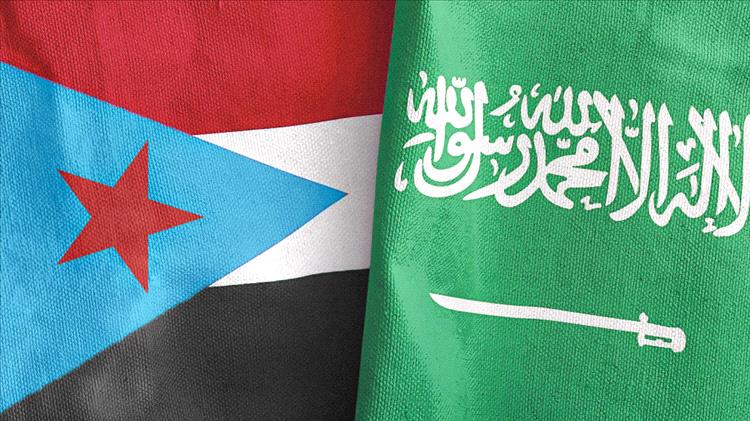 قيادي بارز في الحراك الجنوبي يحذر من مخططات زرع العداء بين الجنوب والسعودية