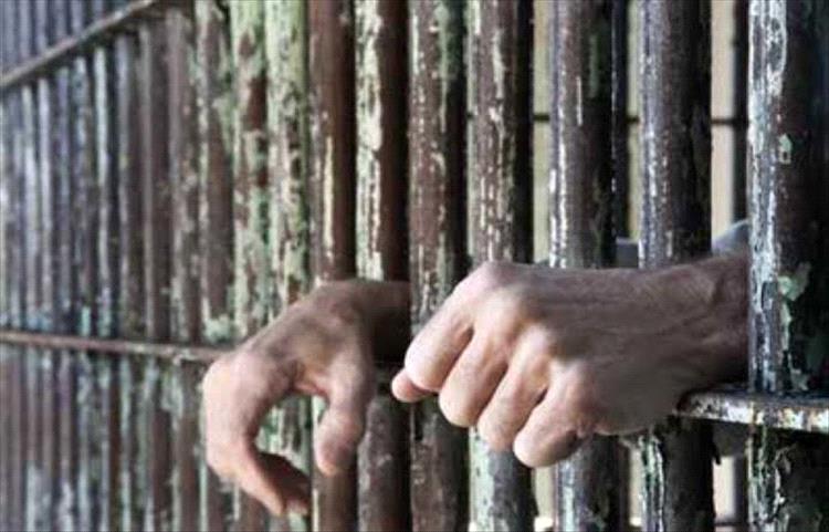 جريمة أم انتحار؟.. وفاة سجين في إب تفتح ملف "الغرامات التعجيزية" والانتهاكات الحوثية