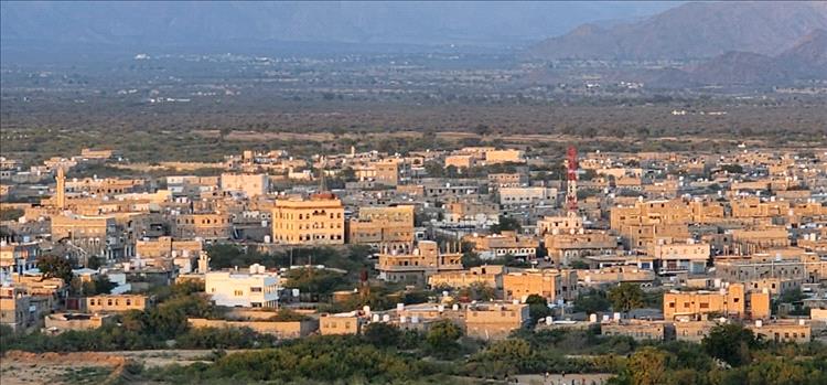 نداء إنساني من مناطق نائية في لودر بأبين لإعادة العربة الطبية المتنقلة التابعة للجنة الإنقاذ الدولية