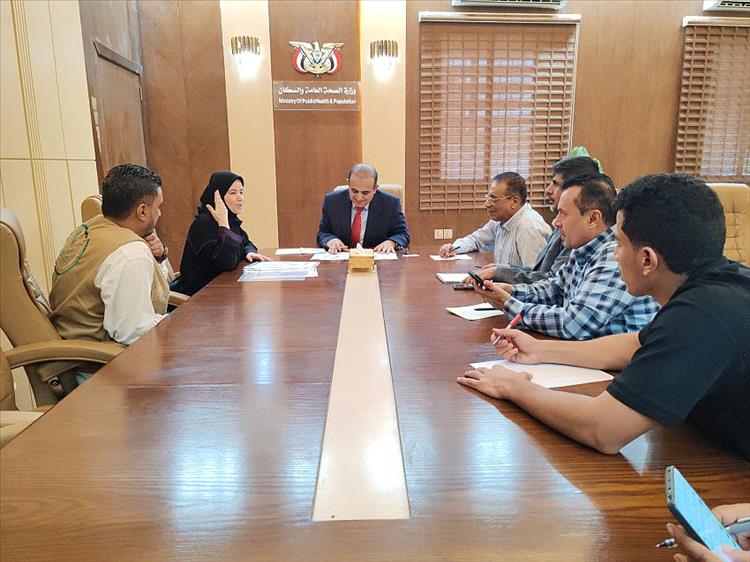 وزير الصحة يناقش مع مؤسسة التنمية والإرشاد النفسي مجالات التعاون وتدخلاتها