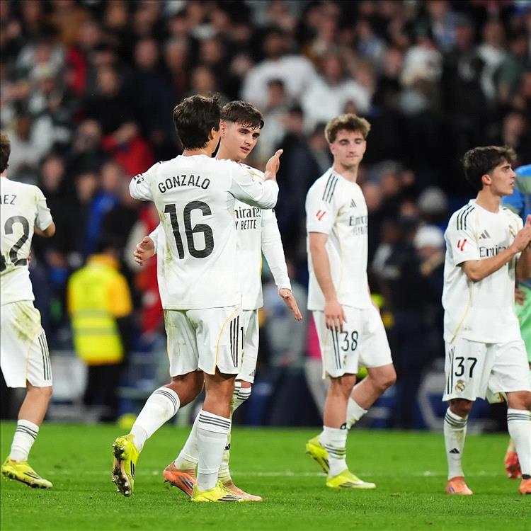 قضي الأمر: مدريد يستغني عن 3 لاعبين.. و"شروط قاسية" لبقاء 4 آخرين