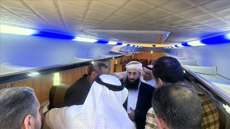 وزير الأوقاف يتفقد جاهزية حافلات نقل الحجاج بين المشاعر المقدسة