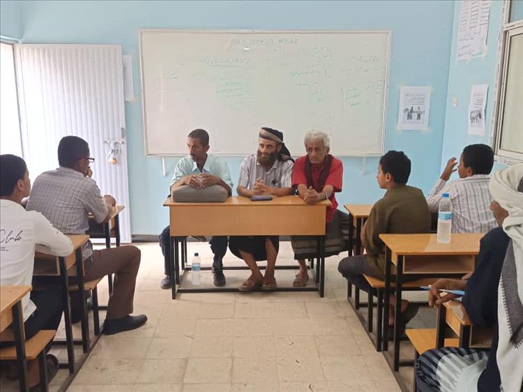 إدارة التربية والتعليم بطور الباحة تُنظم حلقة تعريفية لمسابقة تحدي القراءة العربي للطلاب