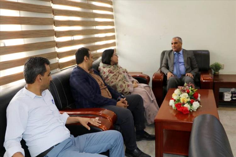 وزير التربية (العبادي) يناقش مع المجلس النرويجي للاجئين NRC مشاريع التعليم في اليمن