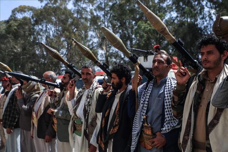 إدانة يمنية لتصعيد الحوثيين ضد القطاع التجاري