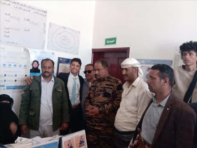 مدير عام قعطبة بكر الشاعري يزور أسرة الفقيد الدكتور عبدالله الراشدي ويتفقد الوحدة الصحية في قرية القدام بمريس