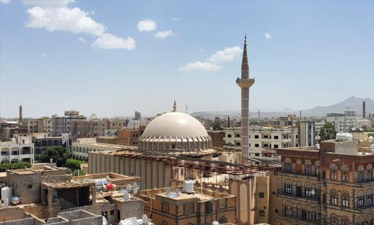 مليشيا الحوثي تقطع مياه الشرب عن السكان بعدة أحياء في صنعاء