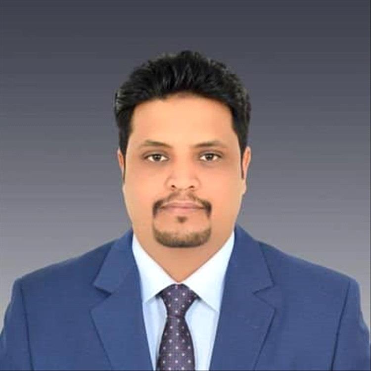 رئيس جامعة المهرة يعزي الدكتور سعيد بن عليوان في وفاة خاله