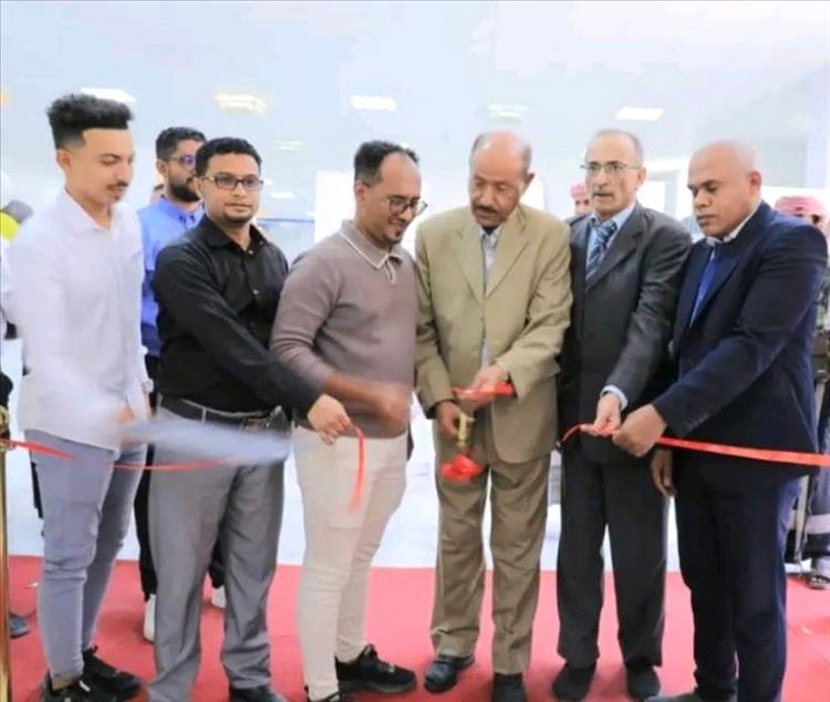 الوكيل باربّاع يفتتح معرض صوت المستهلك بسيئون ضمن مشروع عبّر سيئون 2