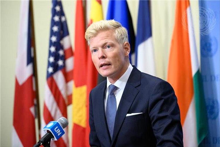 تحركات دبلوماسية مكثفة.. المبعوث الأممي يختتم زيارة الرياض ويبحث مسار السلام في اليمن