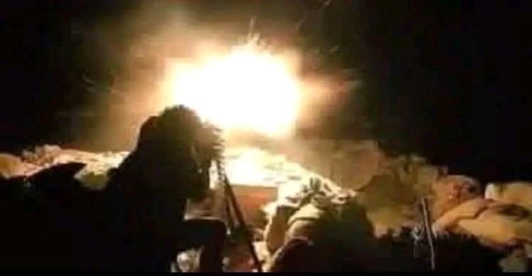 دفاع شبوة يصد هجومًا حوثيًا في مرخة العليا ويجبر المهاجمين على التراجع