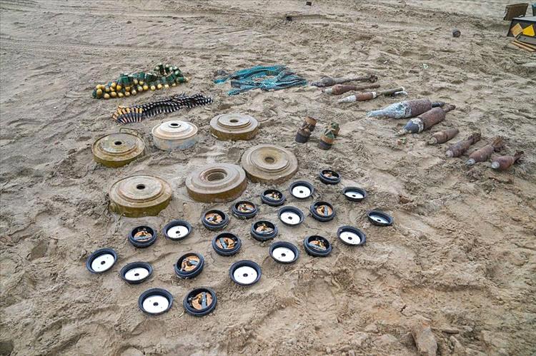 تعز.. «مسام» يتلف 4925 قطعة من الألغام ومخلفات المليشيا الحوثية