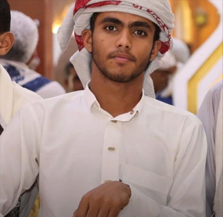 مأرب.. قناص حوثي يودي بحياة معلّم قرآن في الجفينة