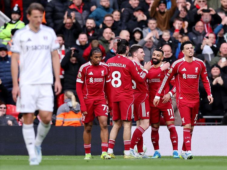 صلاح يقود ليفربول للفوز على فولهام بهدفين دون رد في الدوري الانجليزي