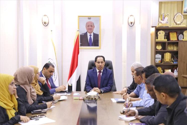 الوزير البكري يناقش ترتيبات تنفيذ الخطة الوطنية لتمكين الشباب