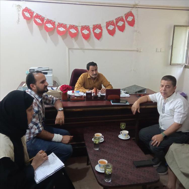 مدير عام مستشفى الأمراض النفسية يلتقي مدير مؤسسة يمان