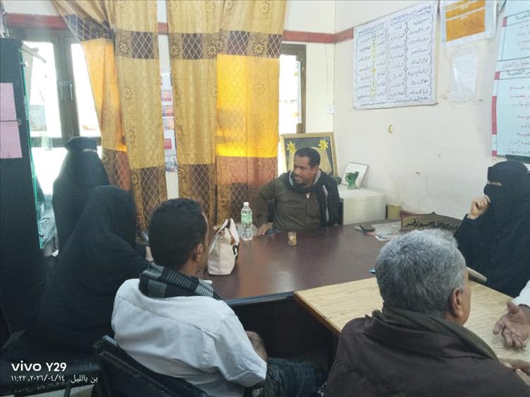 مدير عام  مديرية خنفر يزور مجمع أروى للبنات بالكود ويطلع على سير العملية التعليمية