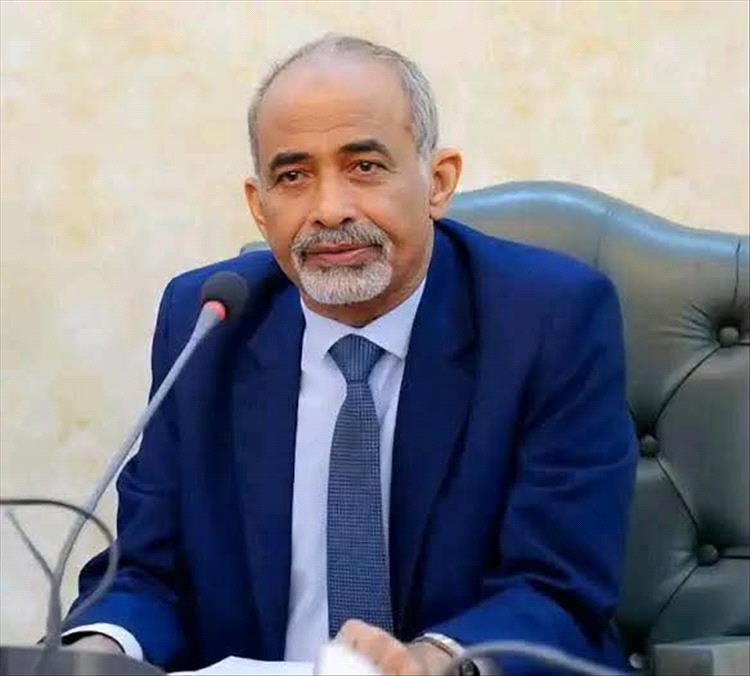 الفريق محمود الصبيحي يلتقي أركان قوات درع الوطن لبحث تعزيز الجاهزية والاستقرار