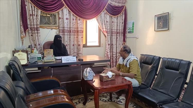 مدير مكتب الثقافة بالقطن يلتقي رئيس جمعية المراة للتنمية