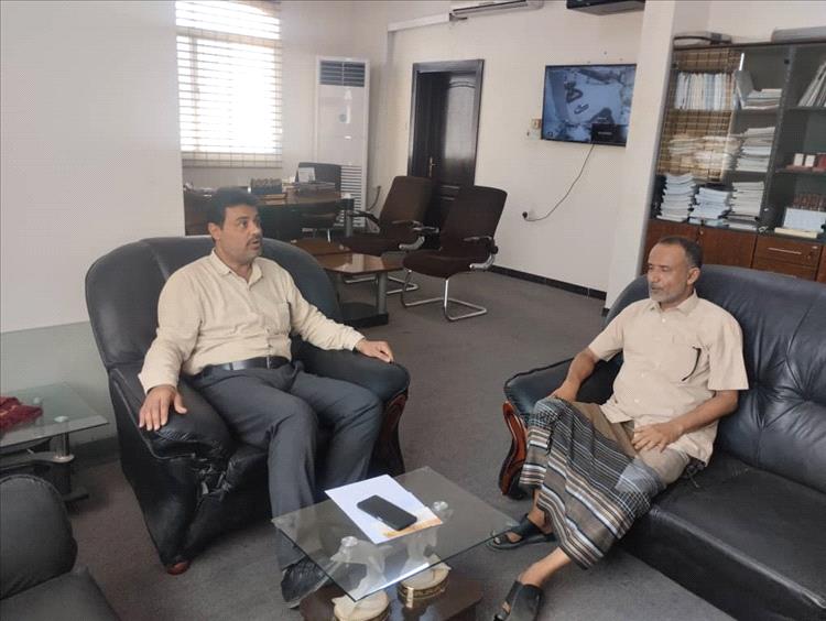 `الدكتور الجوهي يبحث مع المهندس باصرة الوضع الاستثماري الخاص بالتعدين في بروم ميفع .`