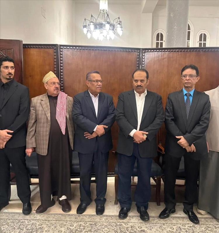 رئيسا مجلسي النواب والشورى يقدمان واجب العزاء في وفاة الفنان الكبير عبدالرحمن الحداد