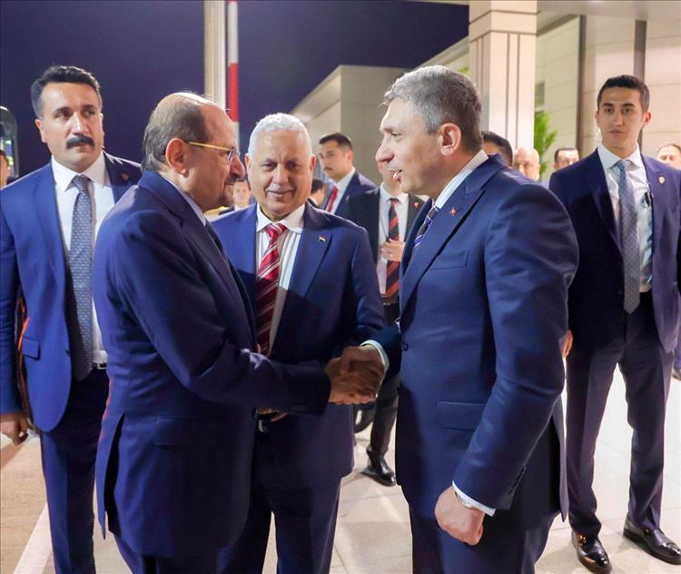 رئيس الوزراء وزير الخارجية يصل تركيا للمشاركة في منتدى أنطاليا الدبلوماسي