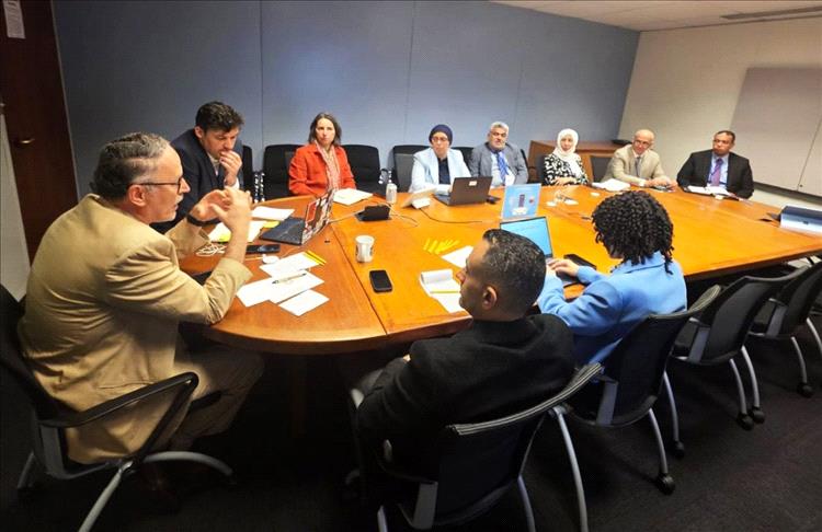 الزوبة وباسلمة يبحثان مع البنك الدولي دعم تمكين السلطة المحلية في اليمن