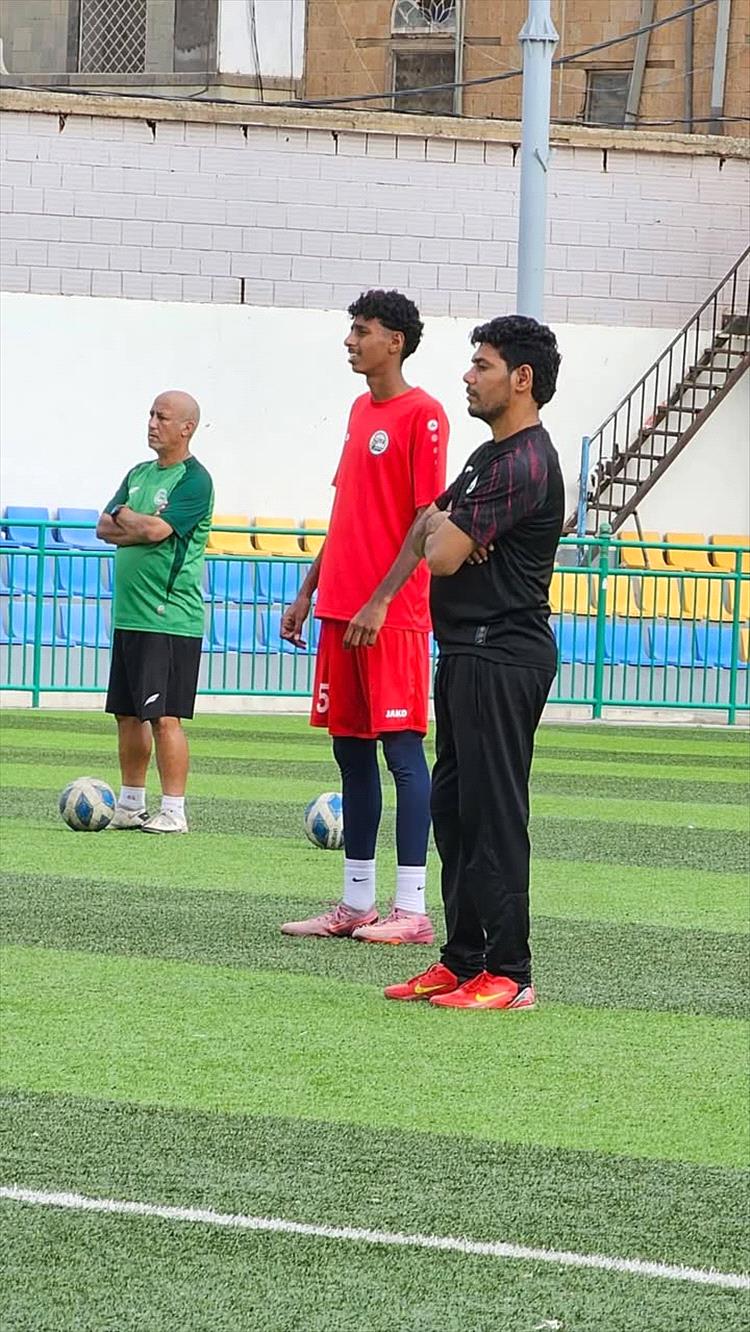 الكابتن كميل طارق  يخوض معايشة مع منتخبنا الوطني ويقدّم مستويات لافتة في التدريبات