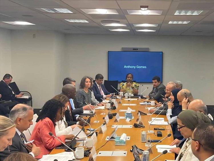 وزيرة التخطيط تترأس اجتماع الوفد الحكومي مع نائب رئيس البنك الدولي لمنطقة الشرق الأوسط وشمال أفريقيا