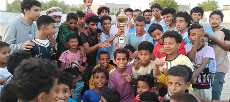 النجوم بطلاً لدوري فقداء الحركة الرياضية بجعار بعد فوزه على الزمالك بركلات الترجيح