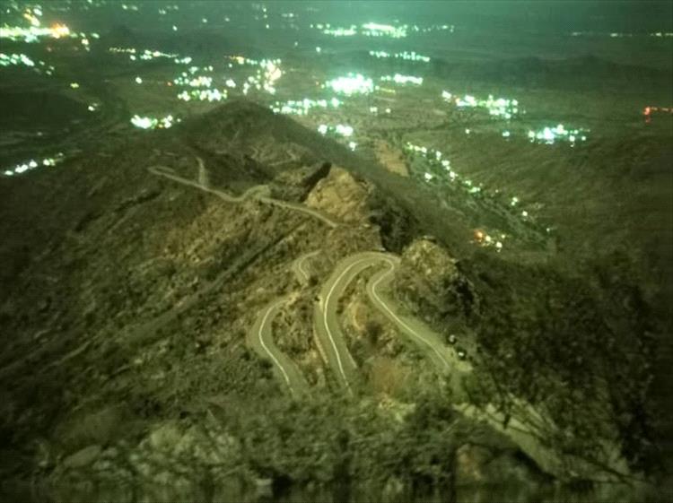 عاجل.. الكشف عن تفاصيل جديدة بشأن الضربة الجوية في مكيراس