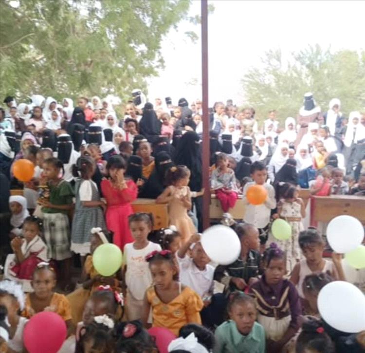 مؤسسة رؤيا المستقبل تقوم بزيارة لمجمع الفتح للبنات بالمسيمير بخنفر