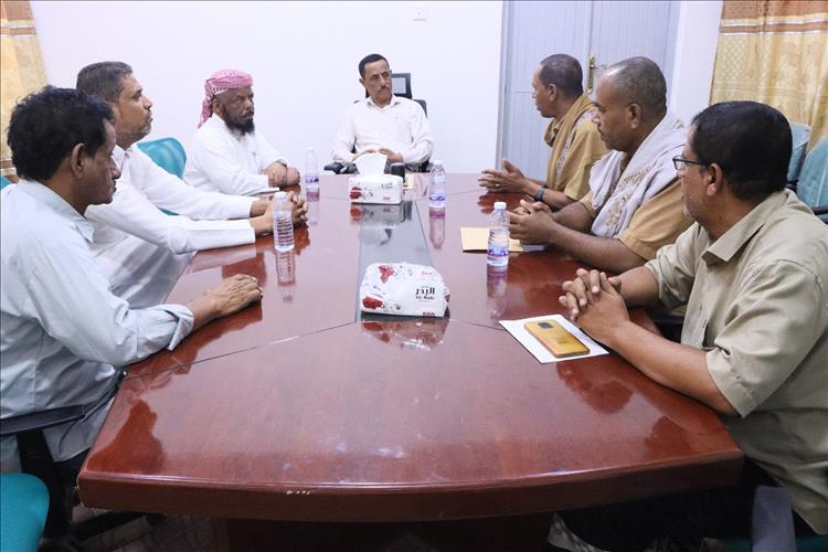 مناقشة الأوضاع الصحية بمديرية ساه