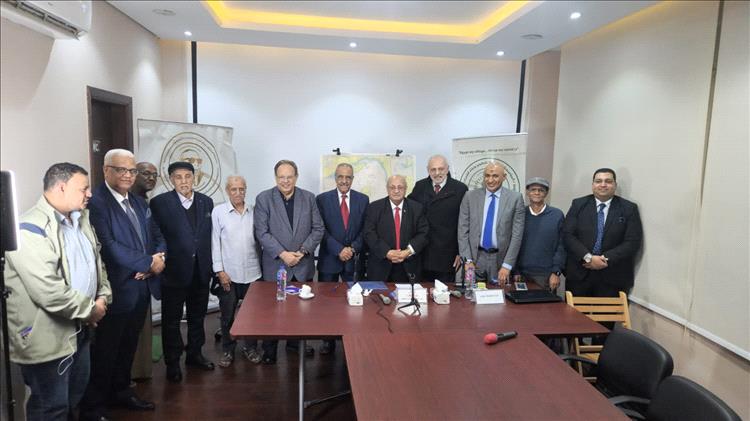 ندوة تناقش مضيق هرمز والصراع الأمريكي–الإيراني بمشاركة الرئيس علي ناصر محمد