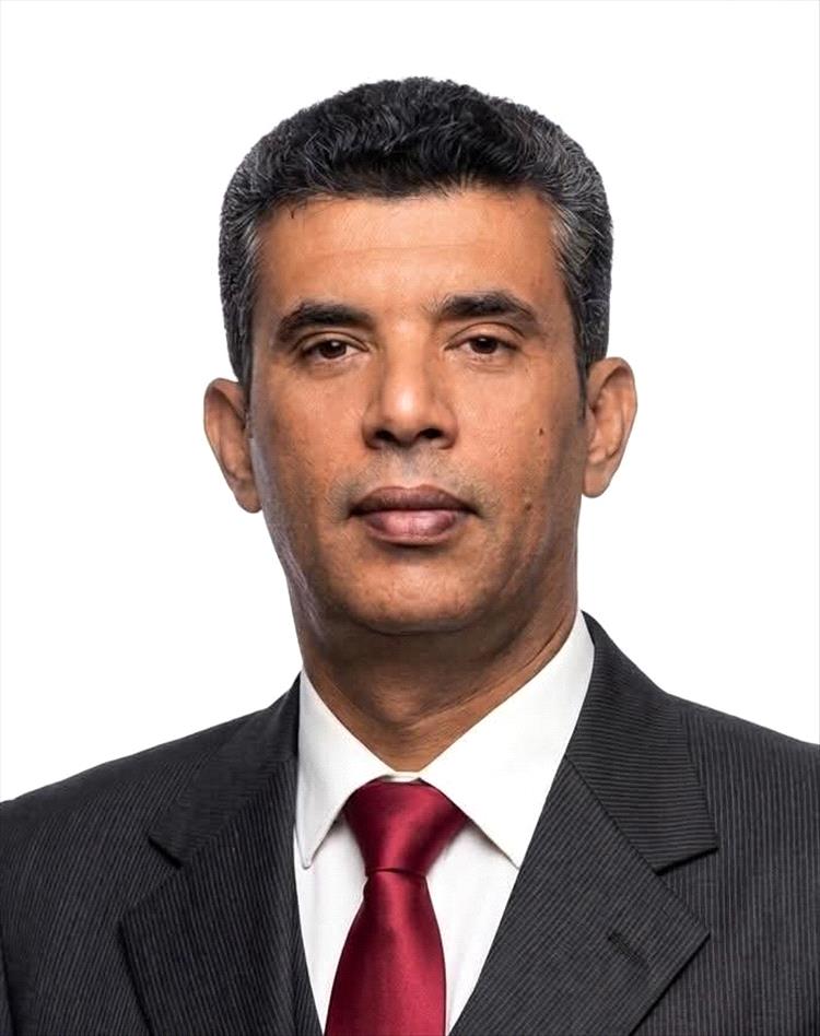 تخفيض رسوم القبول والتسجيل بجامعة حضرموت  للعام القادم