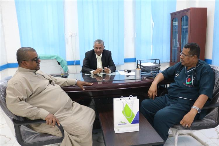 إدارة مراكز فاطمة بابطين الطبية تناقش مع مستشفى القطن العام تعزيز الشراكة في تقديم الخدمات الطبية