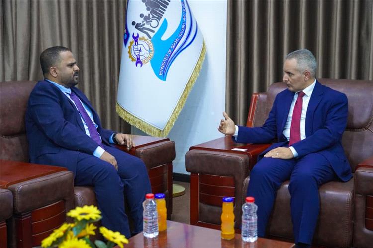 وزير الشؤون الاجتماعية والعمل يناقش مع منتدى الاتحادات الفيدرالية دعم منظمات المجتمع المدني