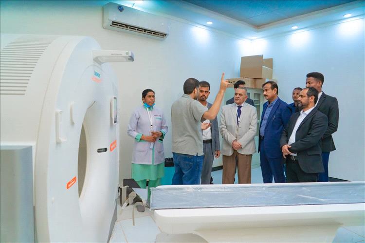 المحافظ بن الوزير يدشّن وحدتي الرنين المغناطيسي والأشعة المقطعية بهيئة مستشفى شبوة العام