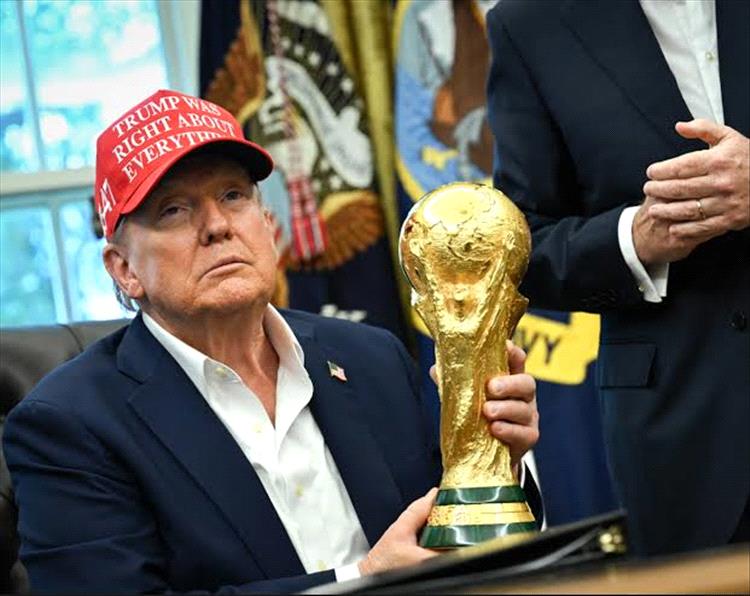 مبعوث الرئيس الأمريكي « ترامب » يطلب من الفيفا إشراك إيطاليا بدلاً من إيران في مونديال 2026