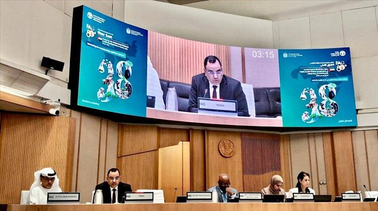 الوزير السقطري يشارك في المائدة المستديرة الخاصة بـ"تسريع التوصل إلى نظم انتاجية زراعية مستدامة"