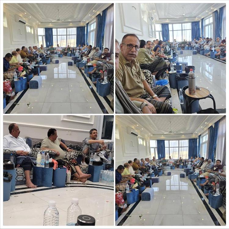 مجلس السفير فضل الحنق بعدن… ملتقى وطني يجمع الوزراء والنخب لمناقشة هموم الداخل وتحديات المرحلة