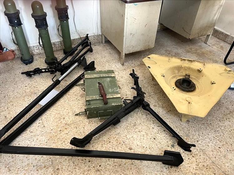 قوات من الأمن بمساندة الجيش تضبط قواعد للسلاح الثقيل