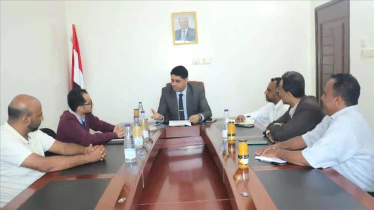 وزير حقوق الإنسان يبحث مع منظمة "إكسبت" تعزيز التعاون في إعادة تأهيل المحتجزين والمخفيين قسراً